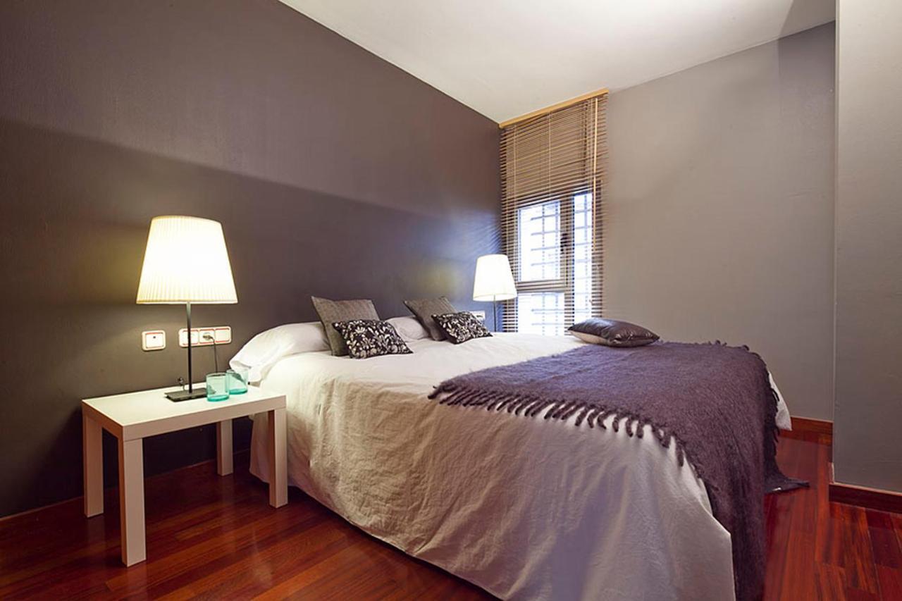 Mid-term In With Swimming Pool Barcelona
