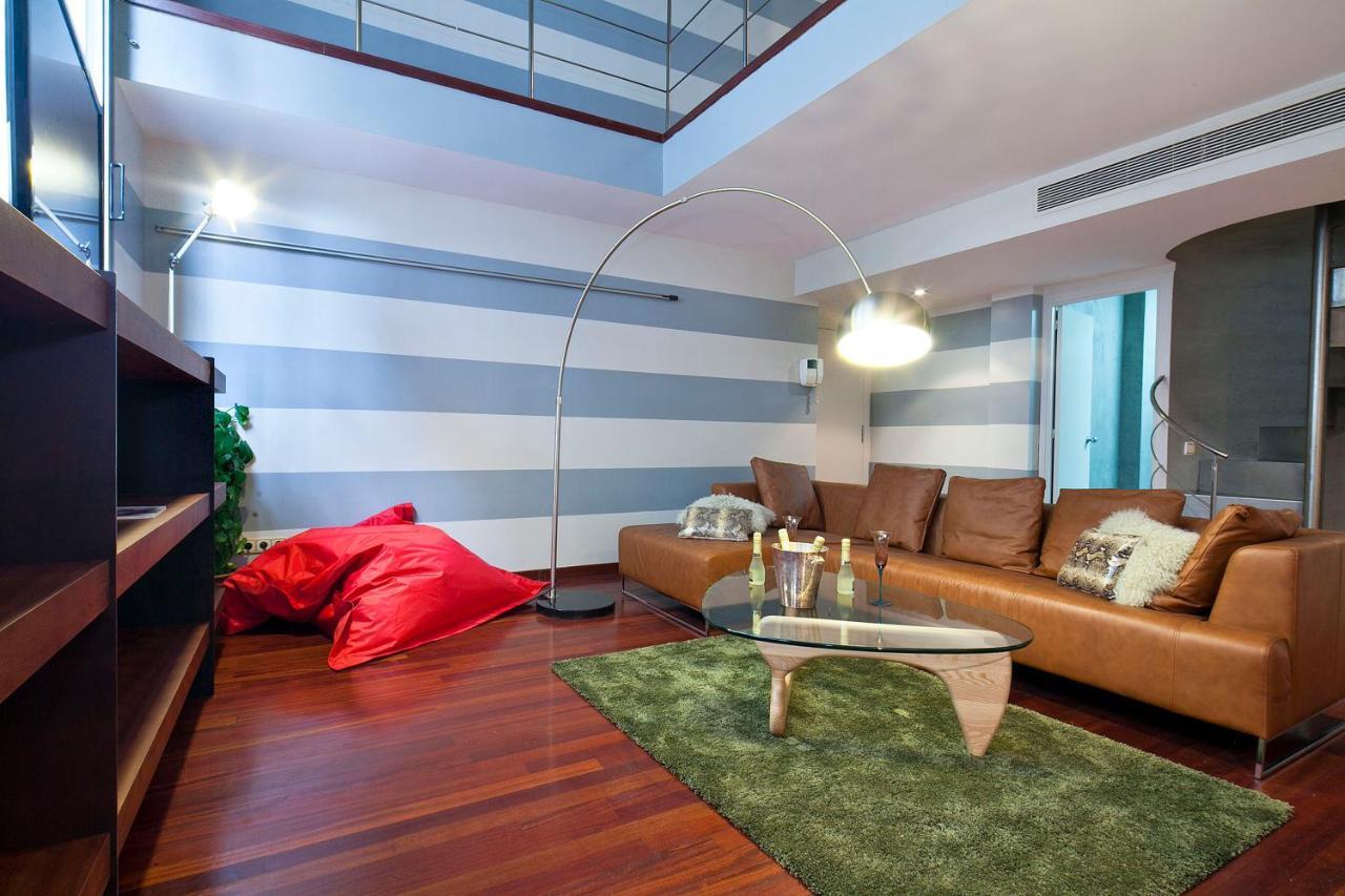 Apartment Mid-term In With Swimming Pool *
