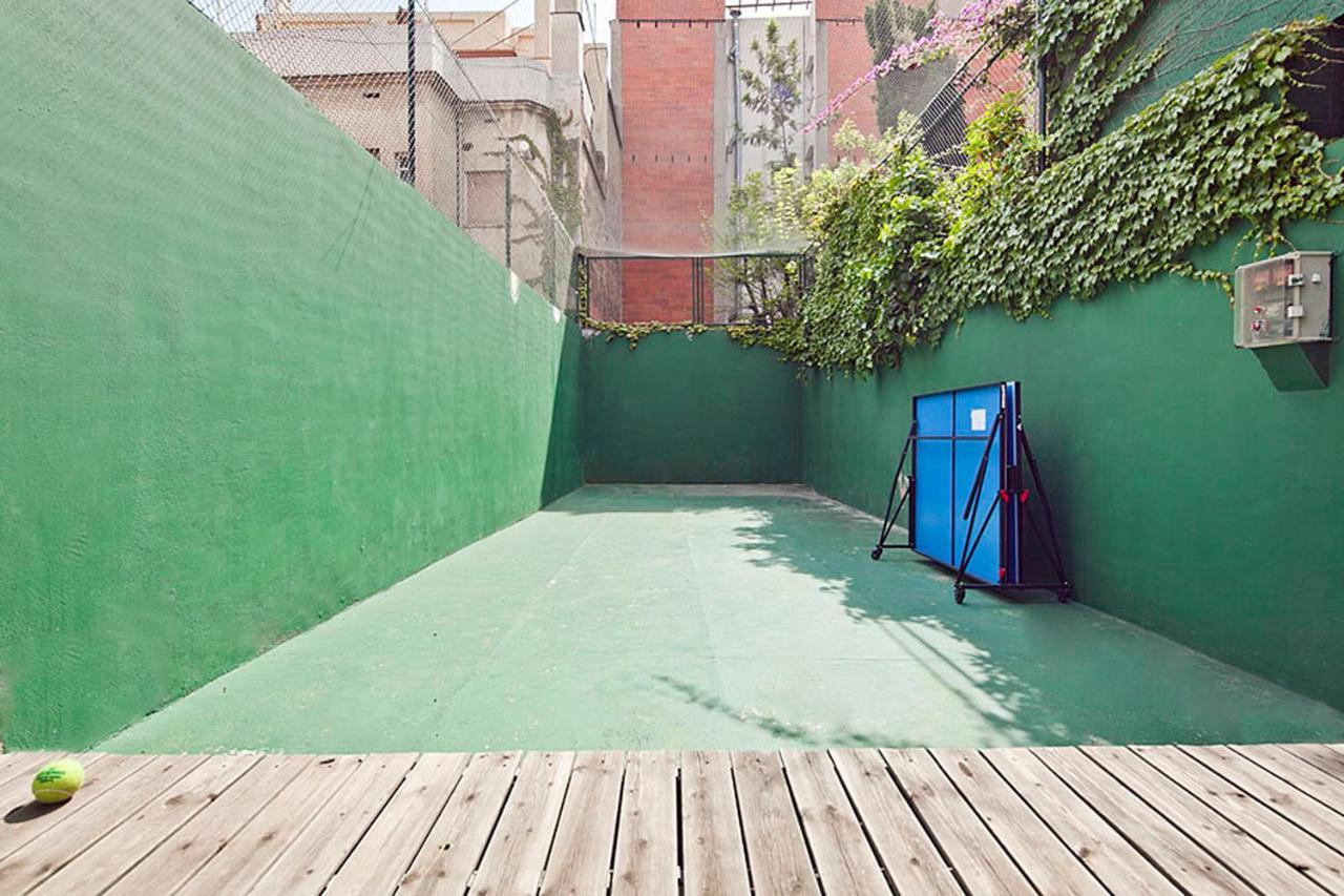 Apartment Mid-term In With Swimming Pool Barcelona