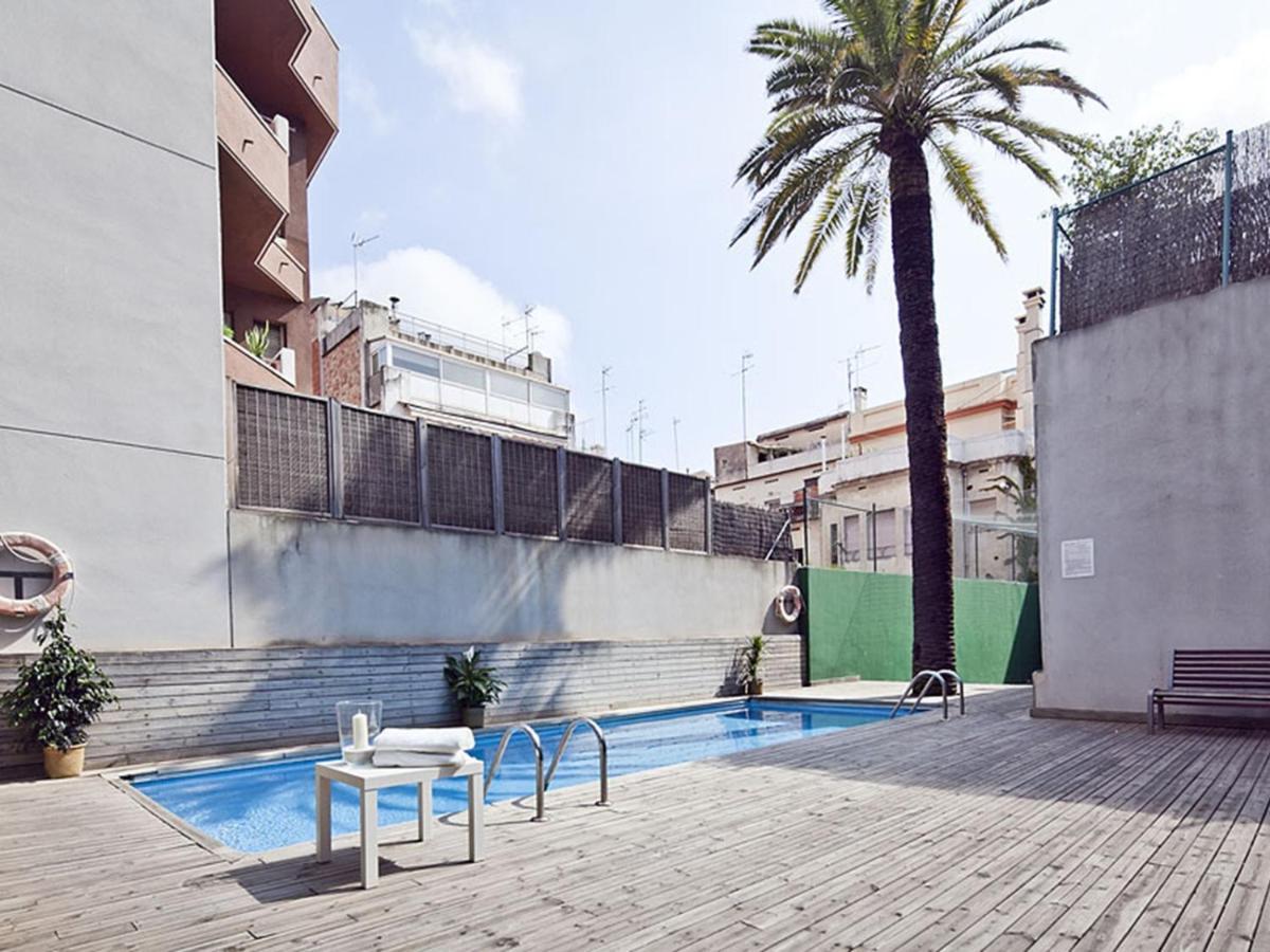 Mid-term In With Swimming Pool Apartamento *