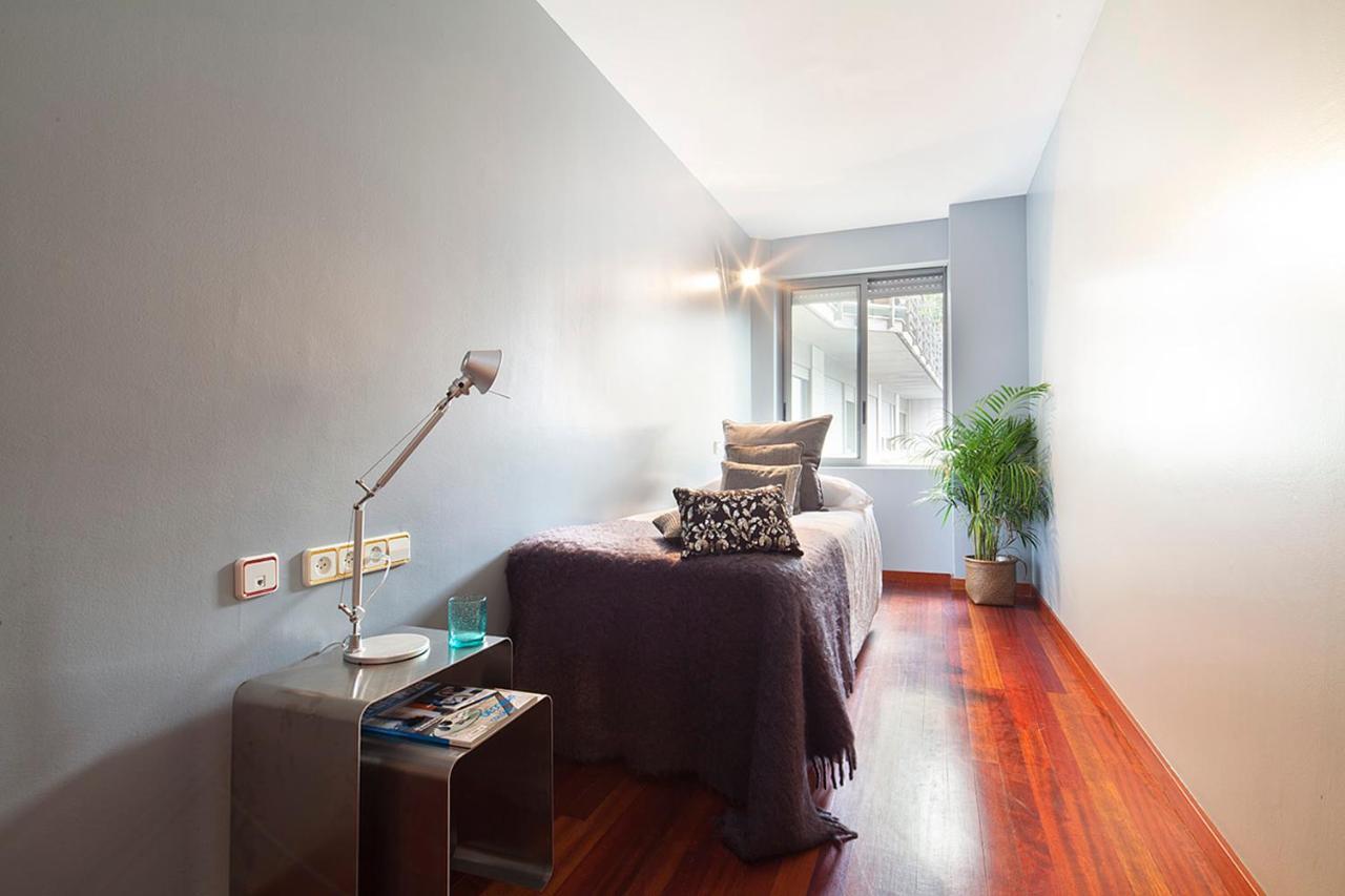 Mid-term In With Swimming Pool Apartamento Barcelona